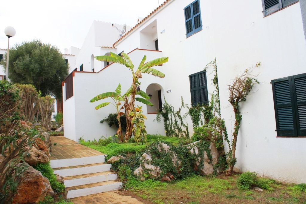 Apartamentos Sol Isla Arenal d'en Castell Exterior foto